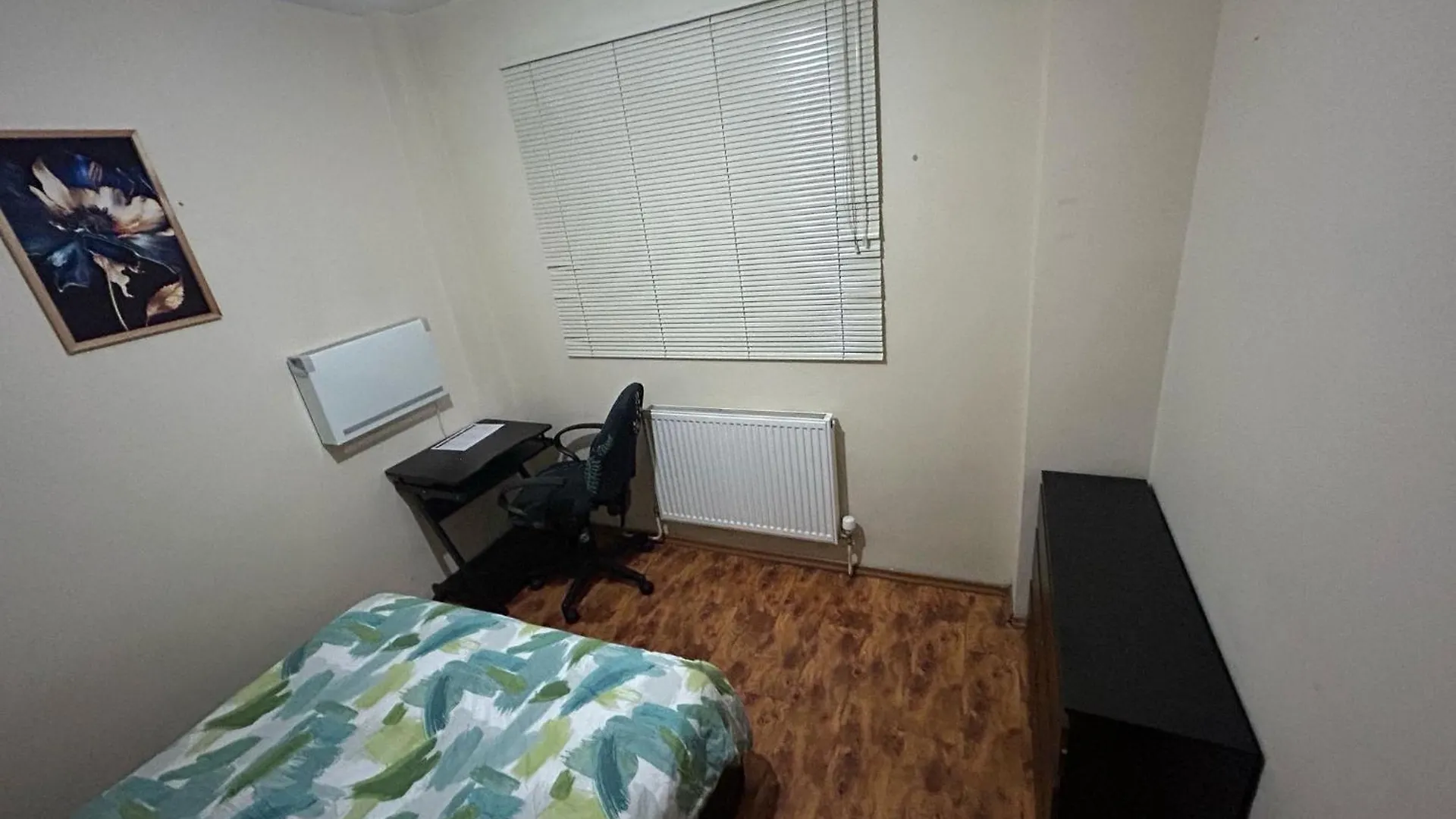 Shared Accommodation Ideal For Professional Or Students In Heart Of London United Kingdom