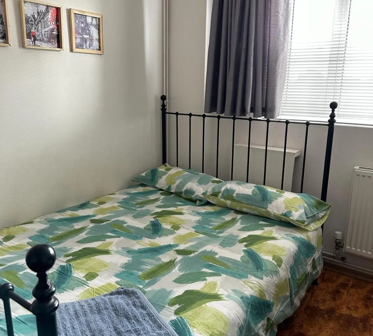 Apartment Shared Accommodation Ideal For Professional Or Students In Heart Of London