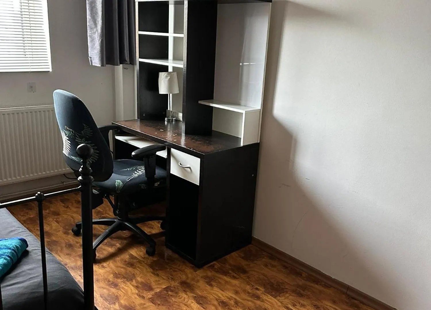 Shared Accommodation Ideal For Professional Or Students In Heart Of London