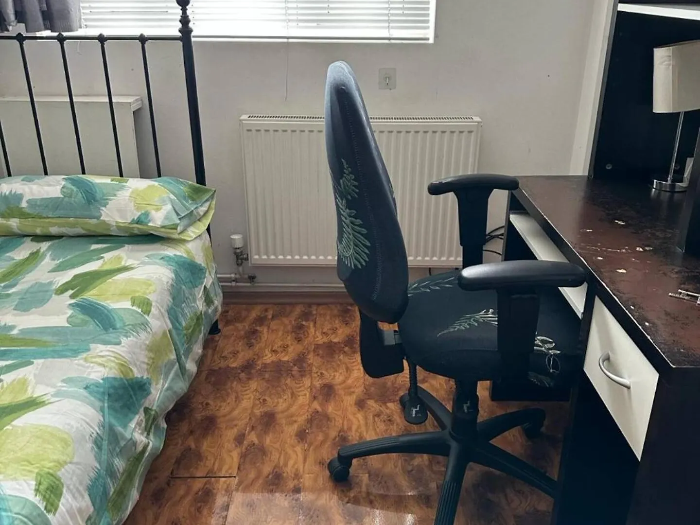 Apartment Shared Accommodation Ideal For Professional Or Students In Heart Of London