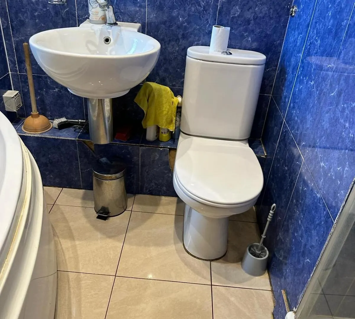 Apartment Shared Accommodation Ideal For Professional Or Students In Heart Of London