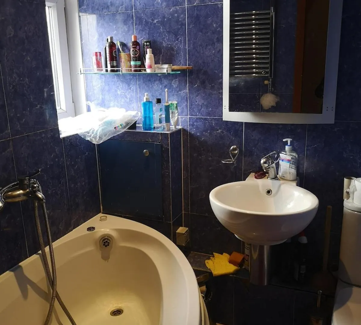 Shared Accommodation Ideal For Professional Or Students In Heart Of London Apartment